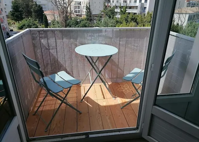 Appartement A Proximite Des Plages Et Commerces