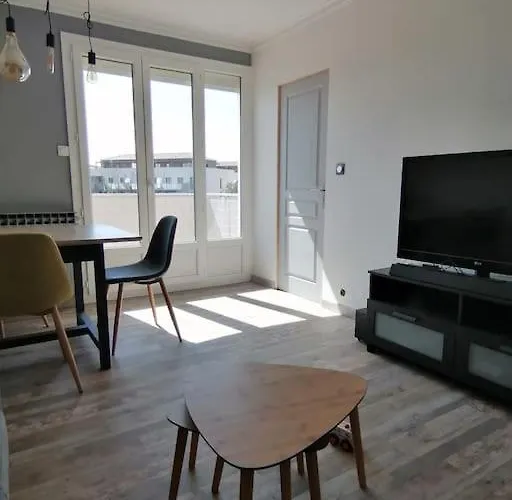 Appartement A Proximite Des Plages Et Commerces
